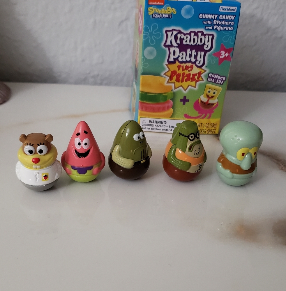 Spongebob Squarepants Krabby Patty plus prize mini figurines 5 mini figures lot